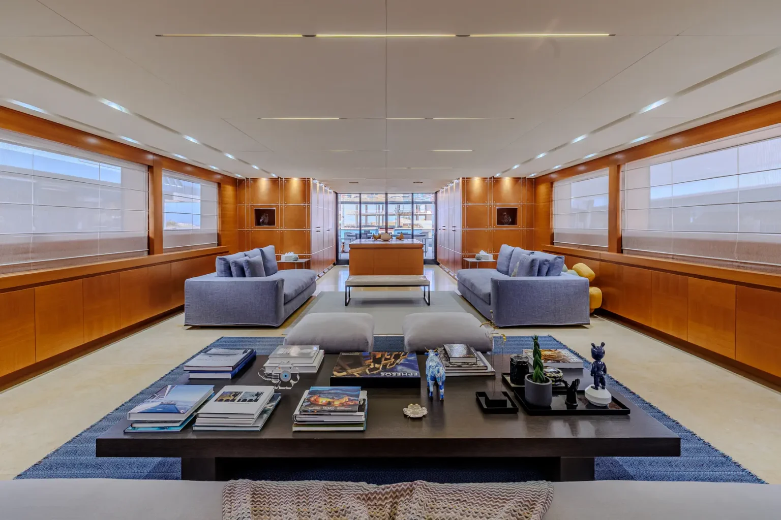 Φωτογράφιση Yacht σαλονι μεγαλο